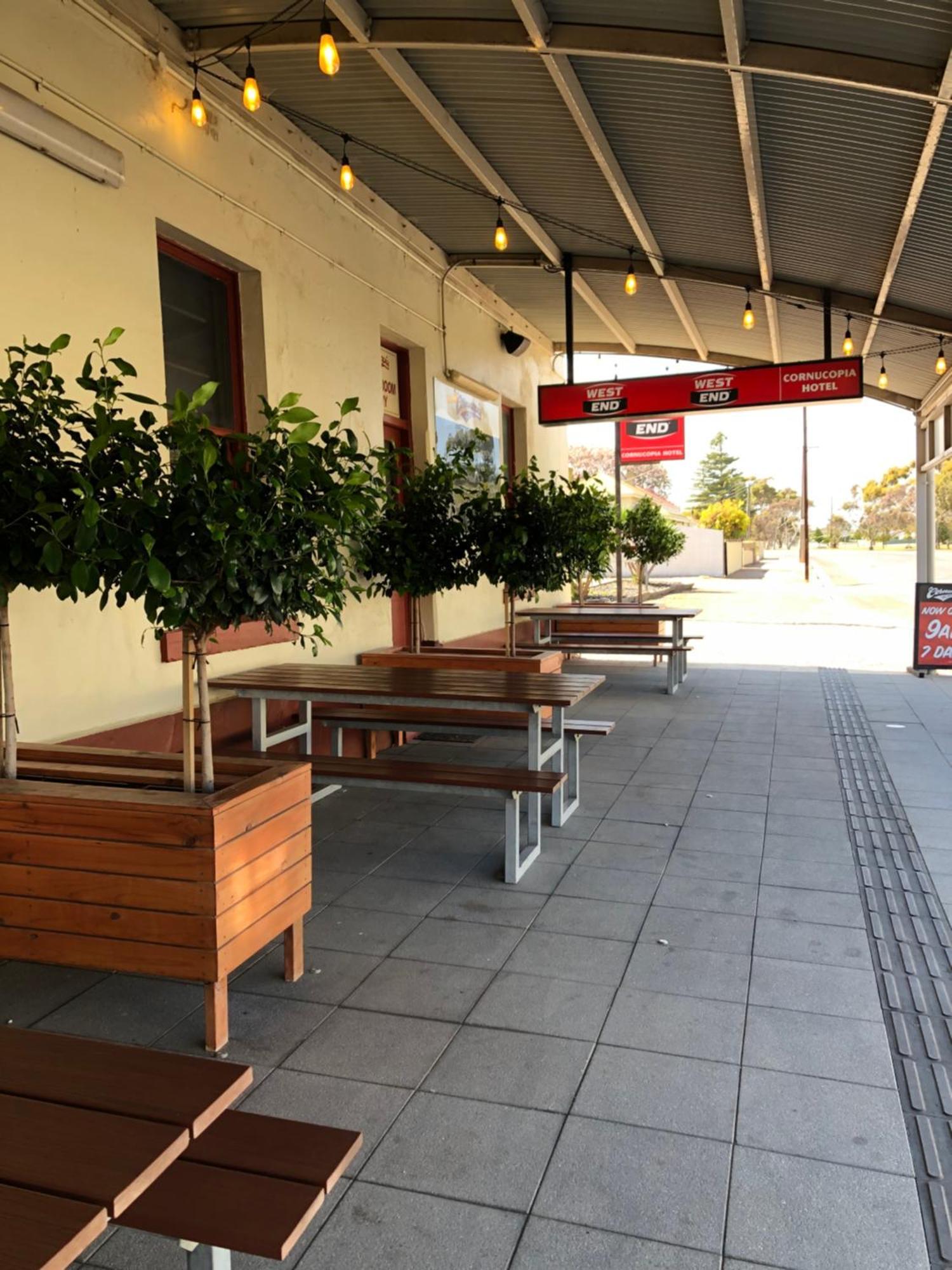 Cornucopia Hotel Wallaroo Exterior photo